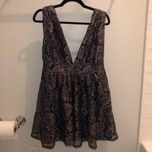Lulus lace dress